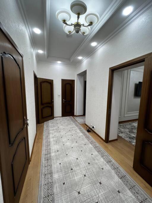 נוקוס Renovated Apt By The Savitsky Museum מראה חיצוני תמונה