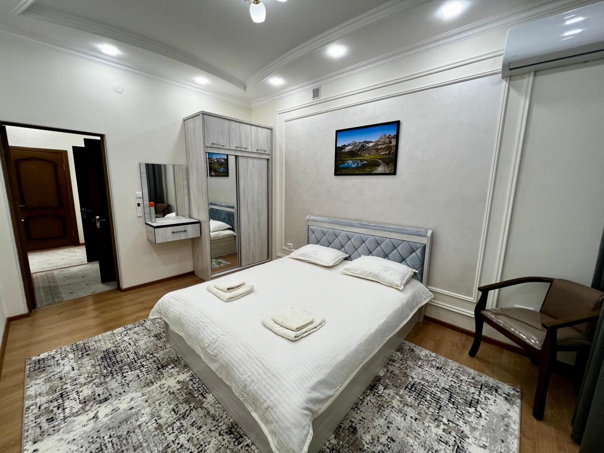 נוקוס Renovated Apt By The Savitsky Museum מראה חיצוני תמונה